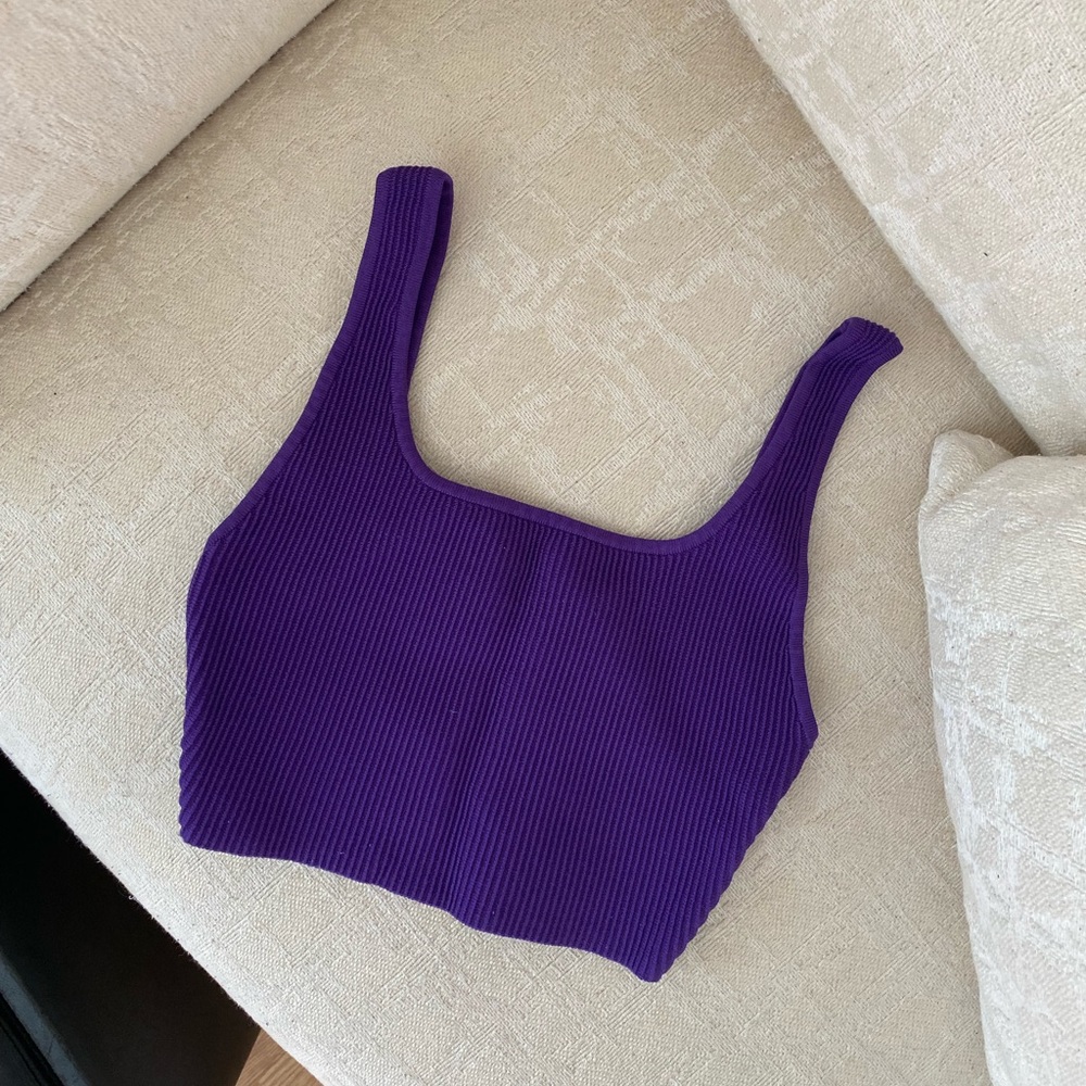 Aritzia Babaton Cropped Sculpt Knit Tank - electric violet, small